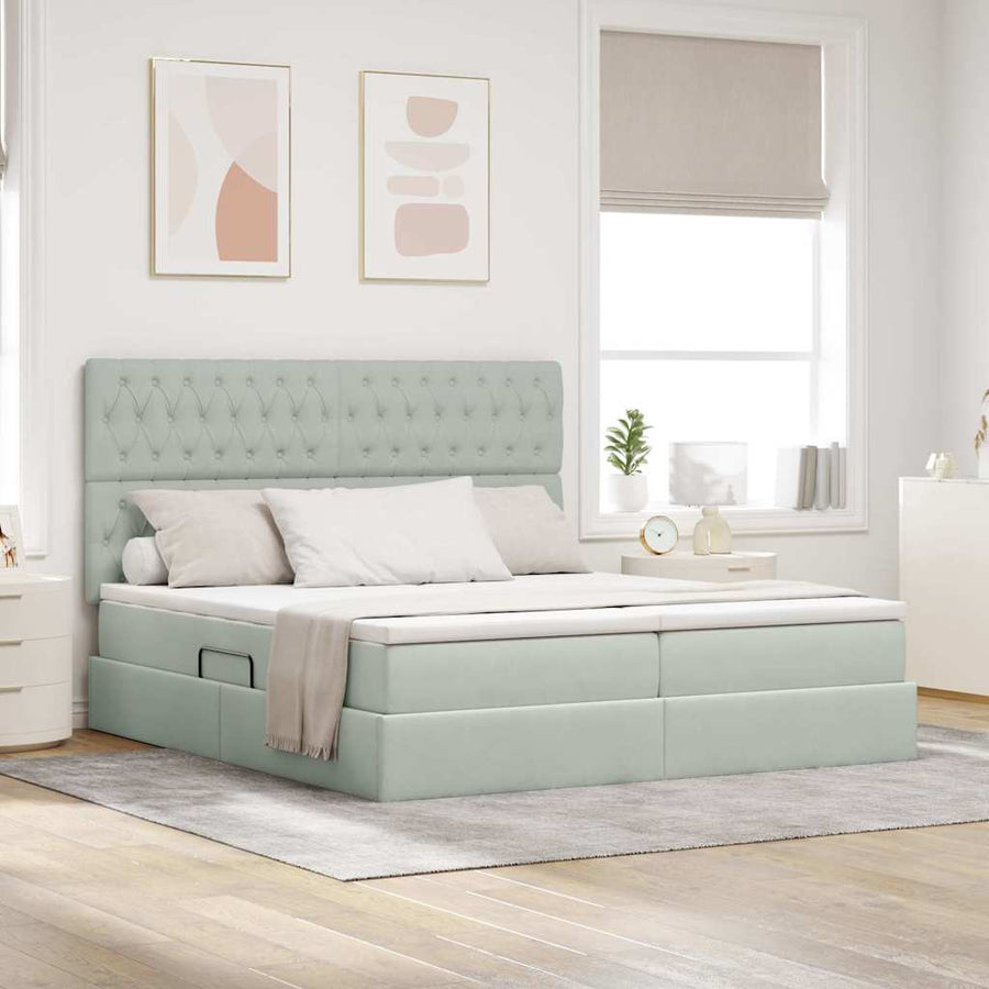 Bed met LED-stripverlichting Lichtgrijs 180 x 200 cm Fluweel