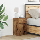 Nachtkastje 38x34x61 cm oud hout met lade