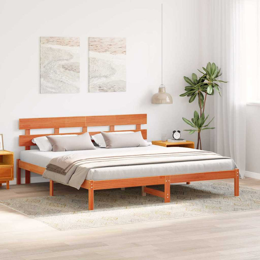 Bedframe met hoofdeinde Bruin 180 x 200 cm Massief grenenhout