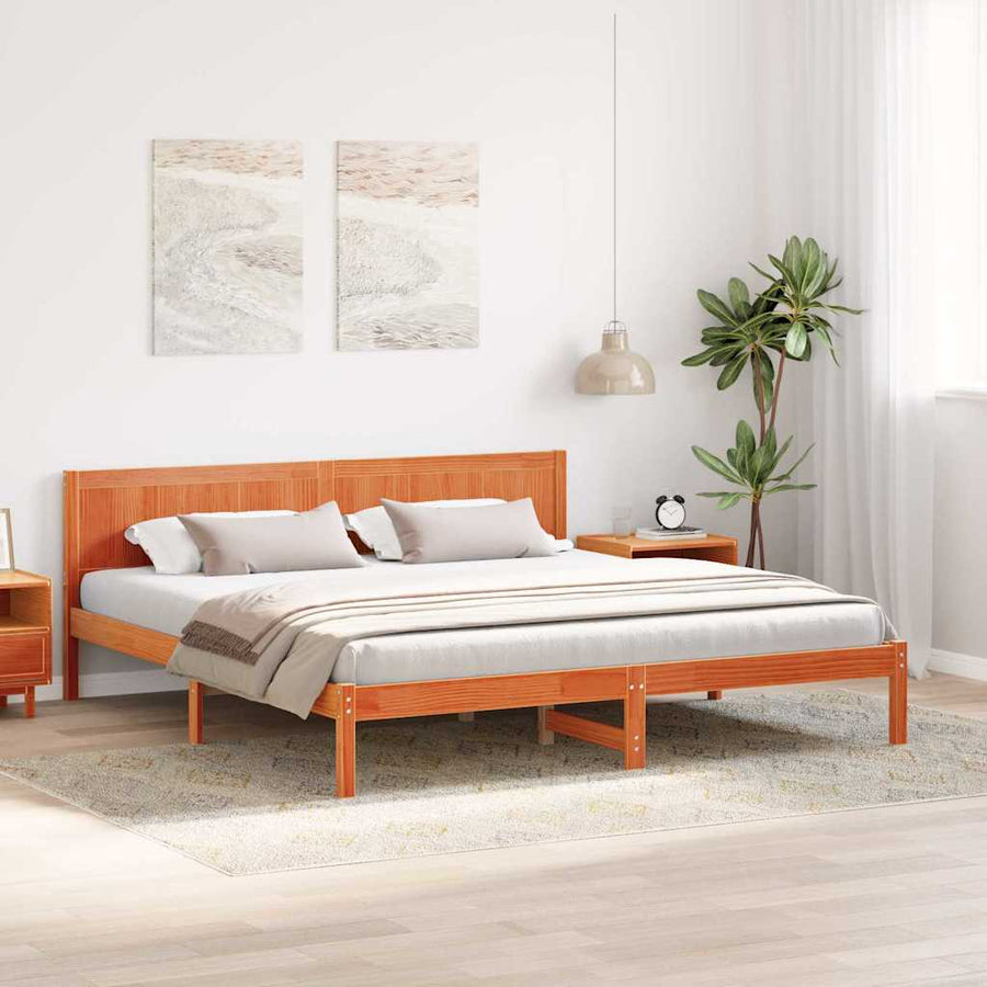 Bedframe Wax Bruin 200x200 cm Massief Grenenhout
