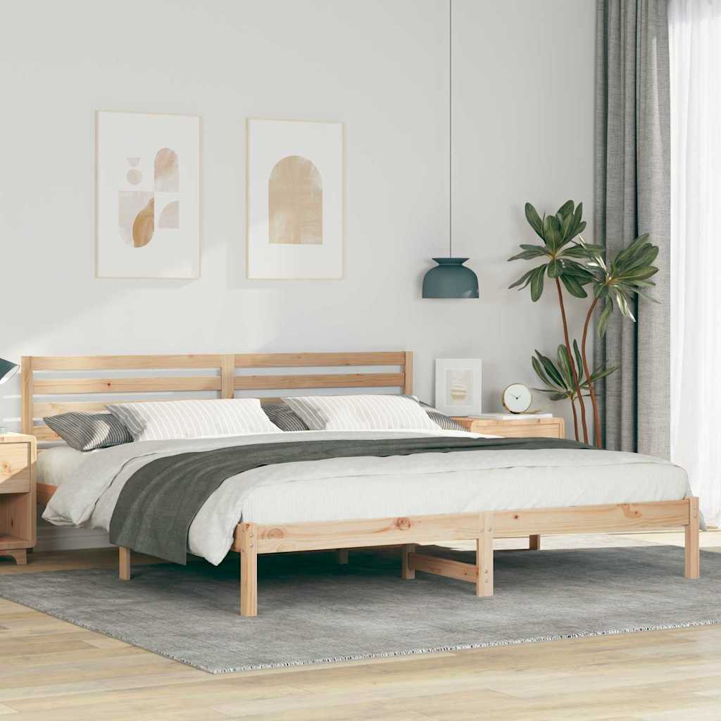 Bedframe met hoofdeinde Bruin 200 x 200 cm Massief grenenhout