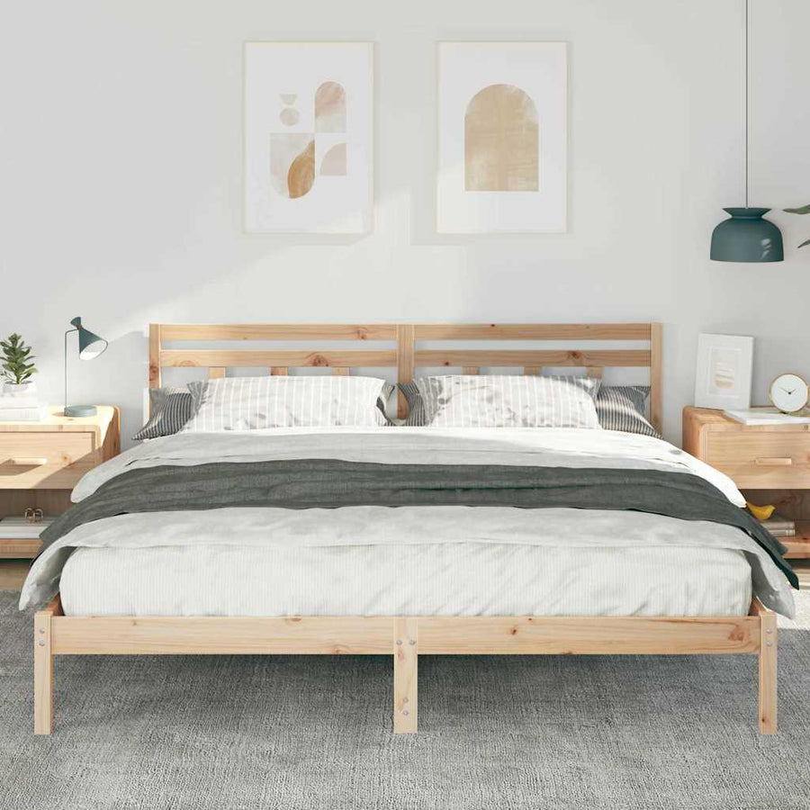 Bedframe met hoofdeinde Bruin 200 x 200 cm Grenenhout