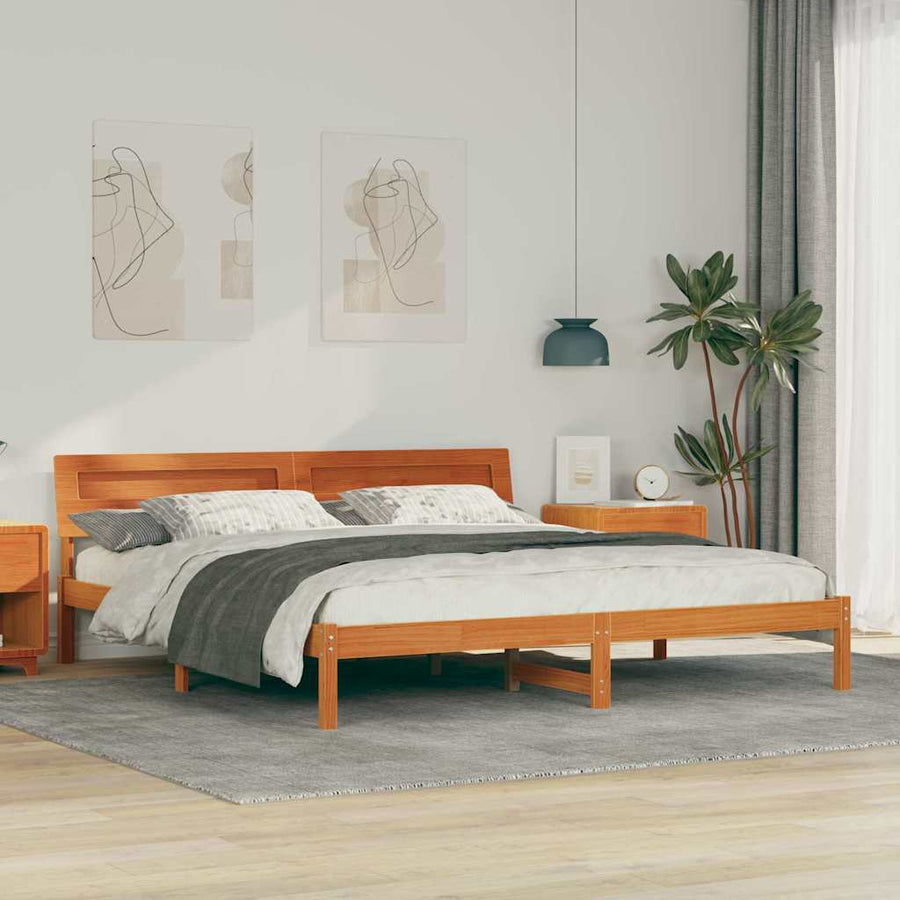 Bedframe met LED -striplichten met hoofdeinde Bruin 200 x 200 cm Massief hout