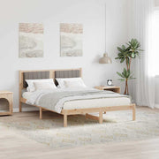 Bedframe taupe 135x190 cm massief grenenhout