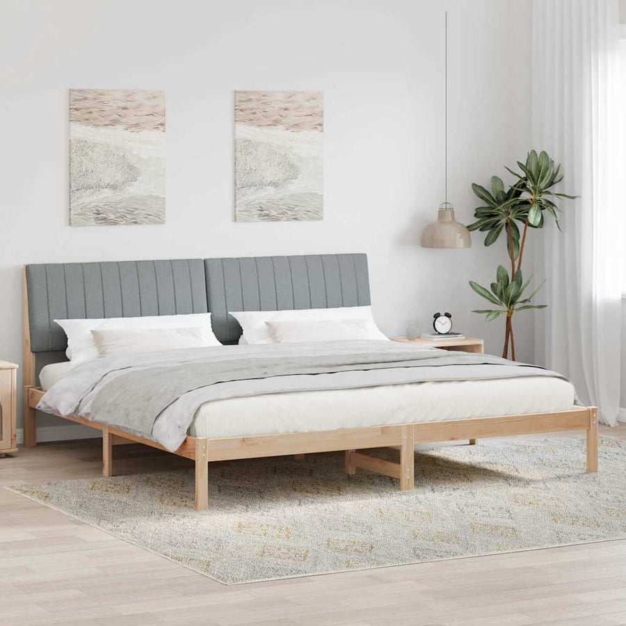 Bedframe met hoofdeinde Bruin 200 x 200 cm Stof