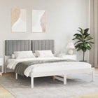 Bedframe massief grenenhout lichtgrijs 150x200 cm