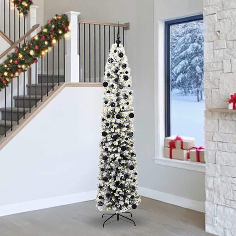 Kunstkerstboom Groen 240 cm PVC en Staal en Kunststof