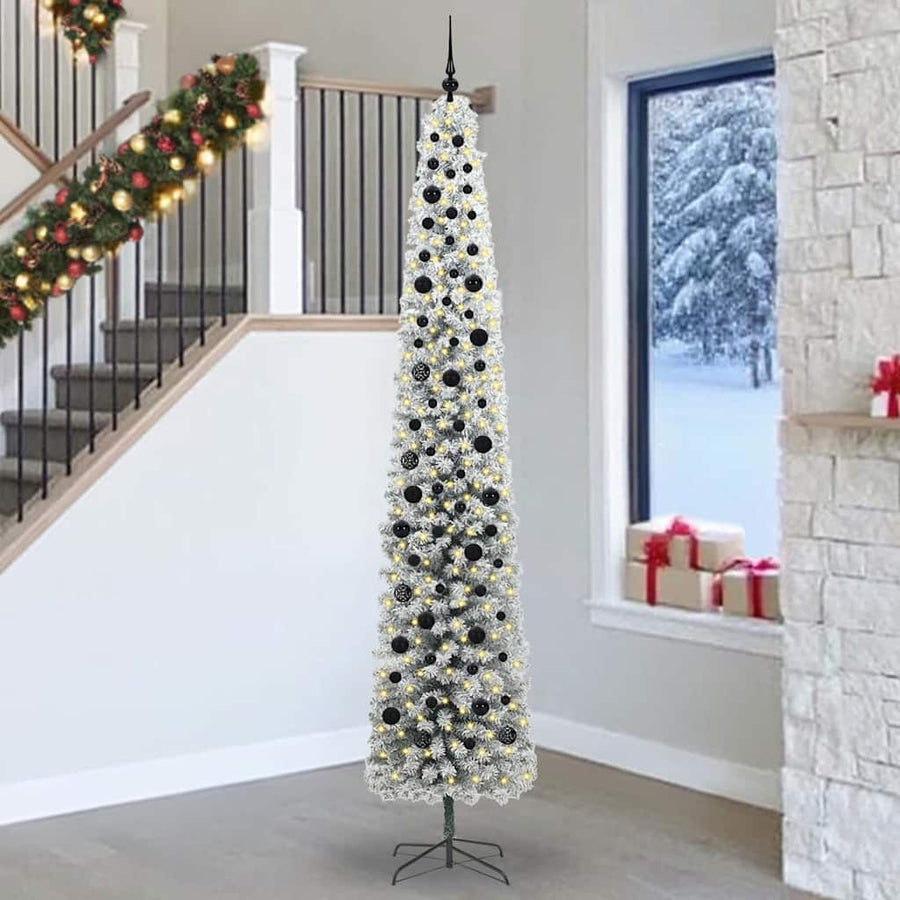 Kunstkerstboom Groen 270 cm PVC en Staal en Kunststof