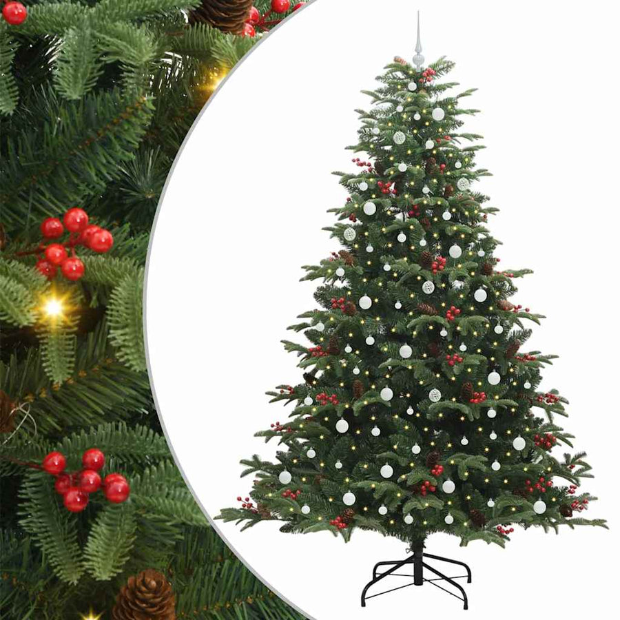 Kunstkerstboom Groen 240 cm PVC en Metaal en Plastic
