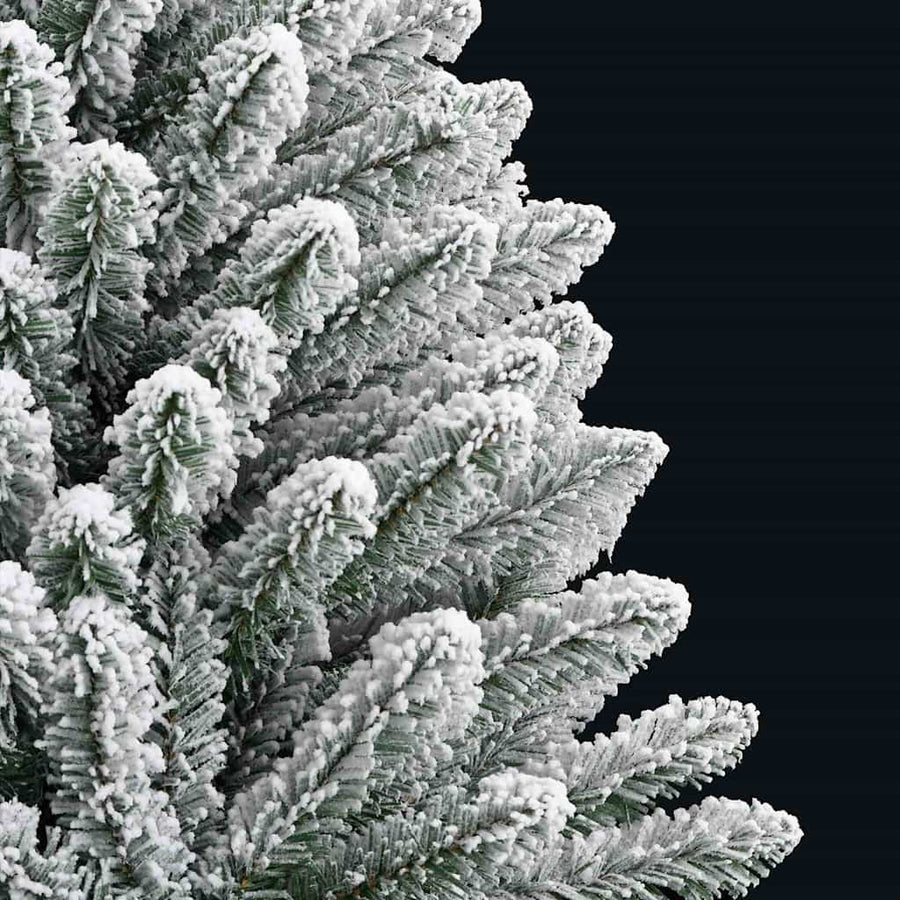 Kunstkerstboom Groen en Wit 150 cm PVC en Metaal