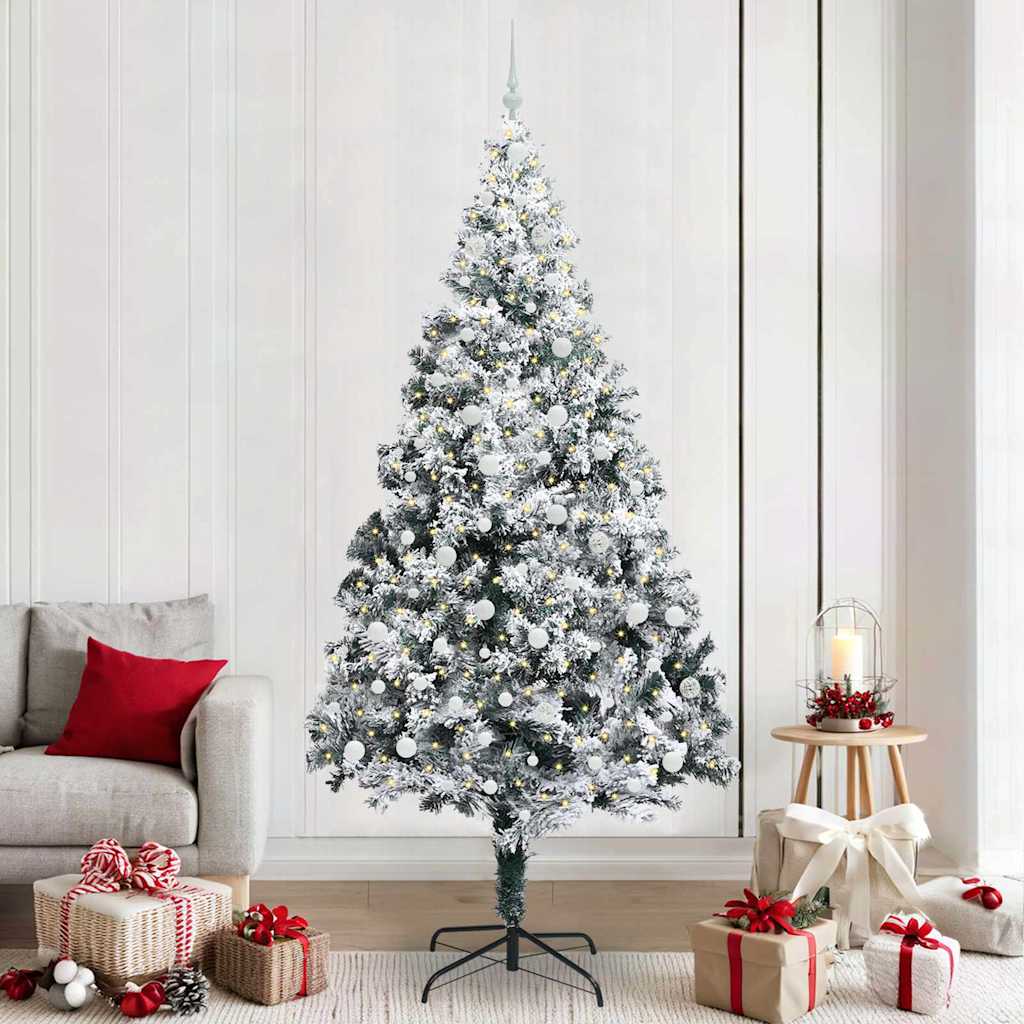 Kunstkerstboom Groen 240 x 150 cm PVC en Staal en Kunststof
