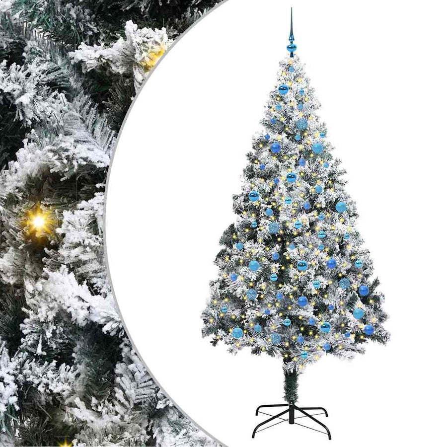 Kunstkerstboom Groen 240 x 150 cm PVC en Staal en Kunststof