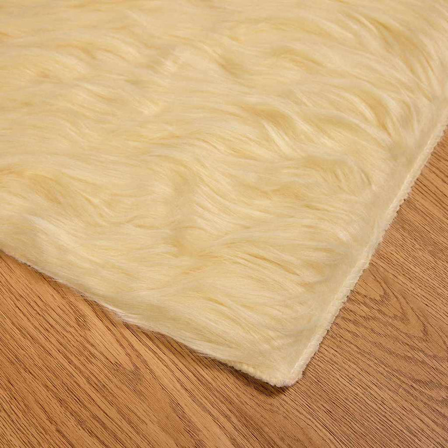Nepleer Schapenvacht Tapijt Crème 240 x 240 cm Polyester