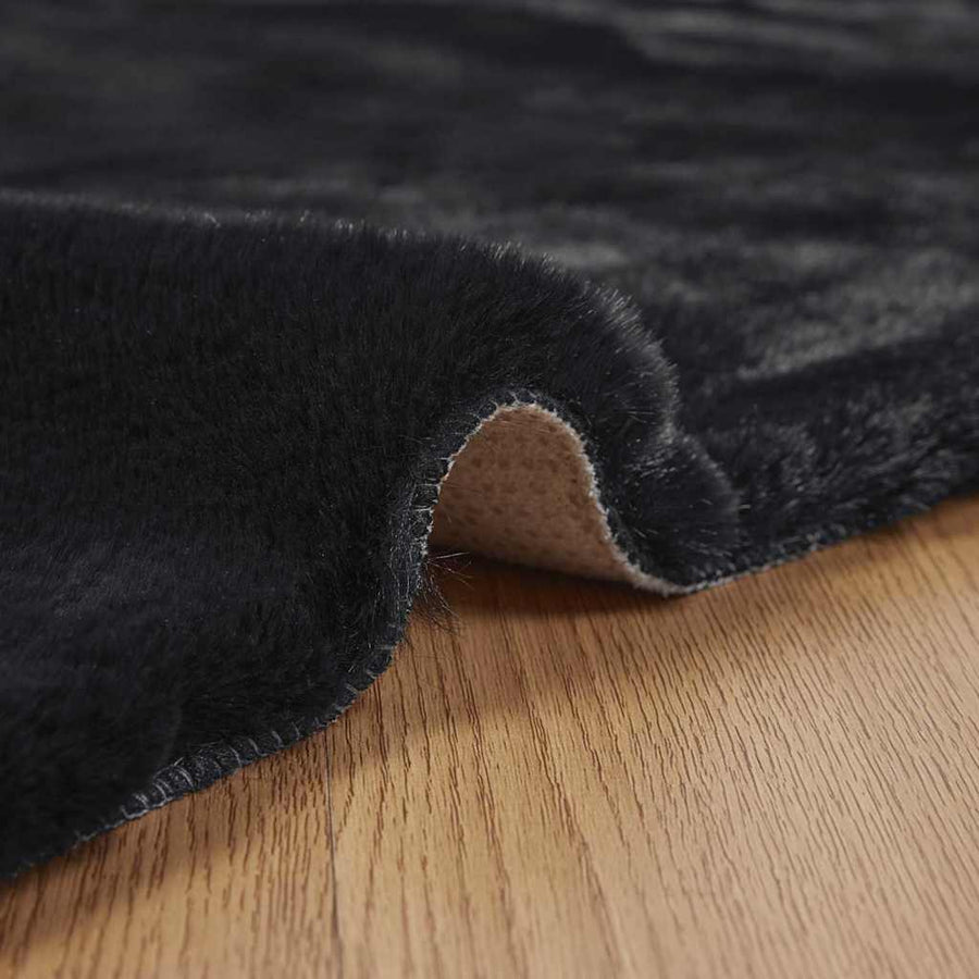 Nep Konijnenbont Tapijt Zwart 200 x 280 cm Polyester