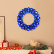 Kerstkrans 33x33x7 cm blauw polystyreen