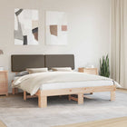 Bedframe massief grenenhout taupe 200x200 cm