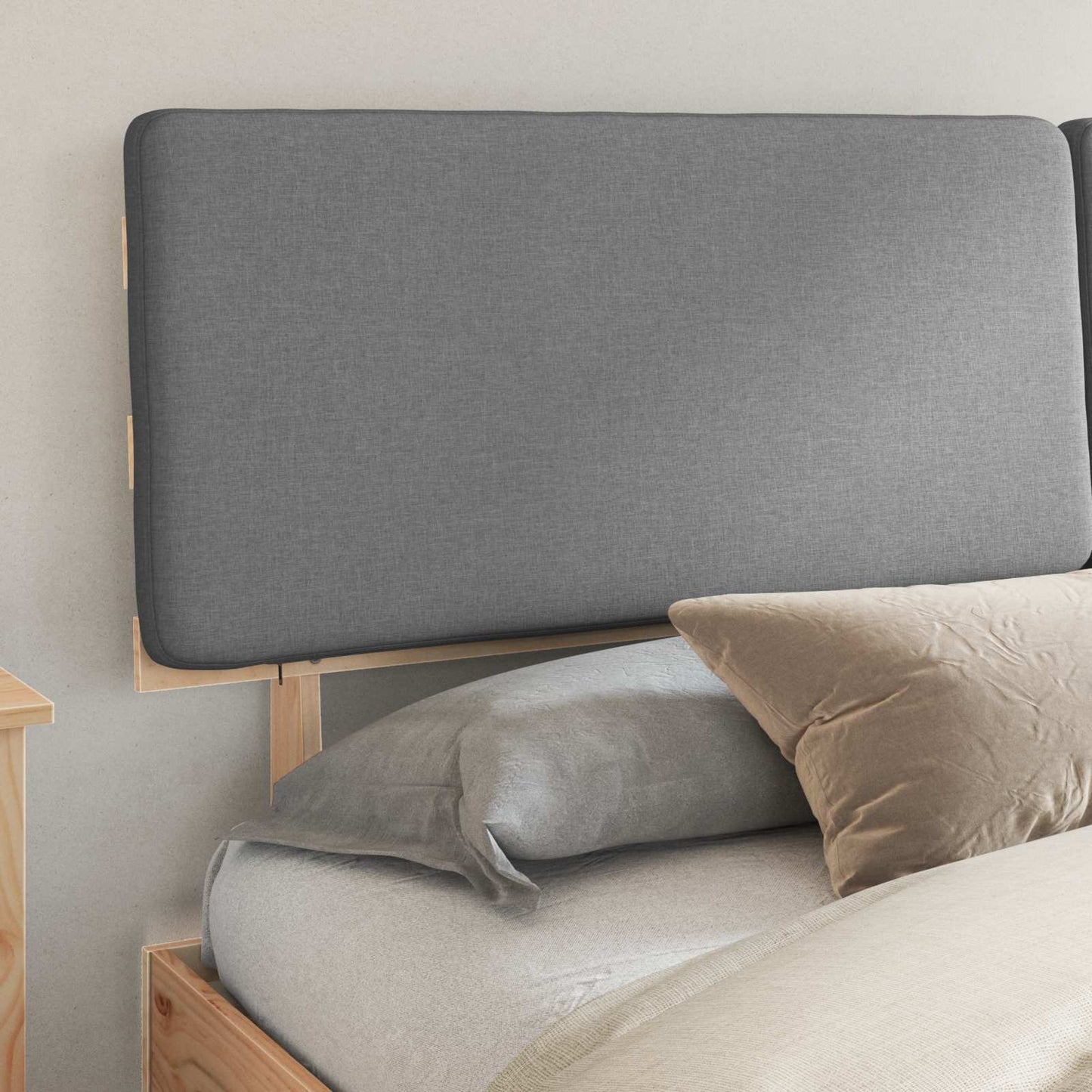 Bedframe met Gevoerd Hoofdgedeelte Lichtgrijs 180 x 200 cm