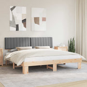Bedframe 200x200 cm lichtgrijs massief grenenhout