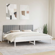 Bedframe 200x200 cm massief grenenhout lichtgrijs