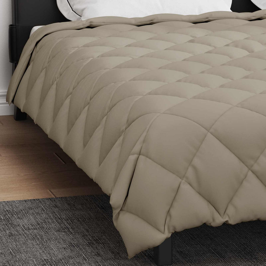 Winter Dekbed Lichtgrijs 220 x 200 cm Microfiber