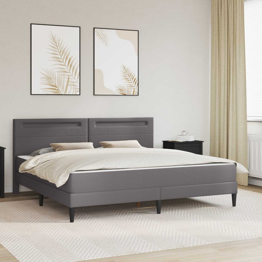 Bedframe met LED-stripverlichting Grijs 180 x 200 cm Kunstleer
