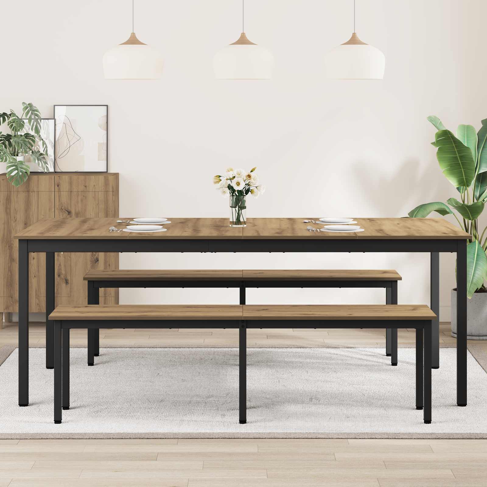 Eettafels Bewerkt hout