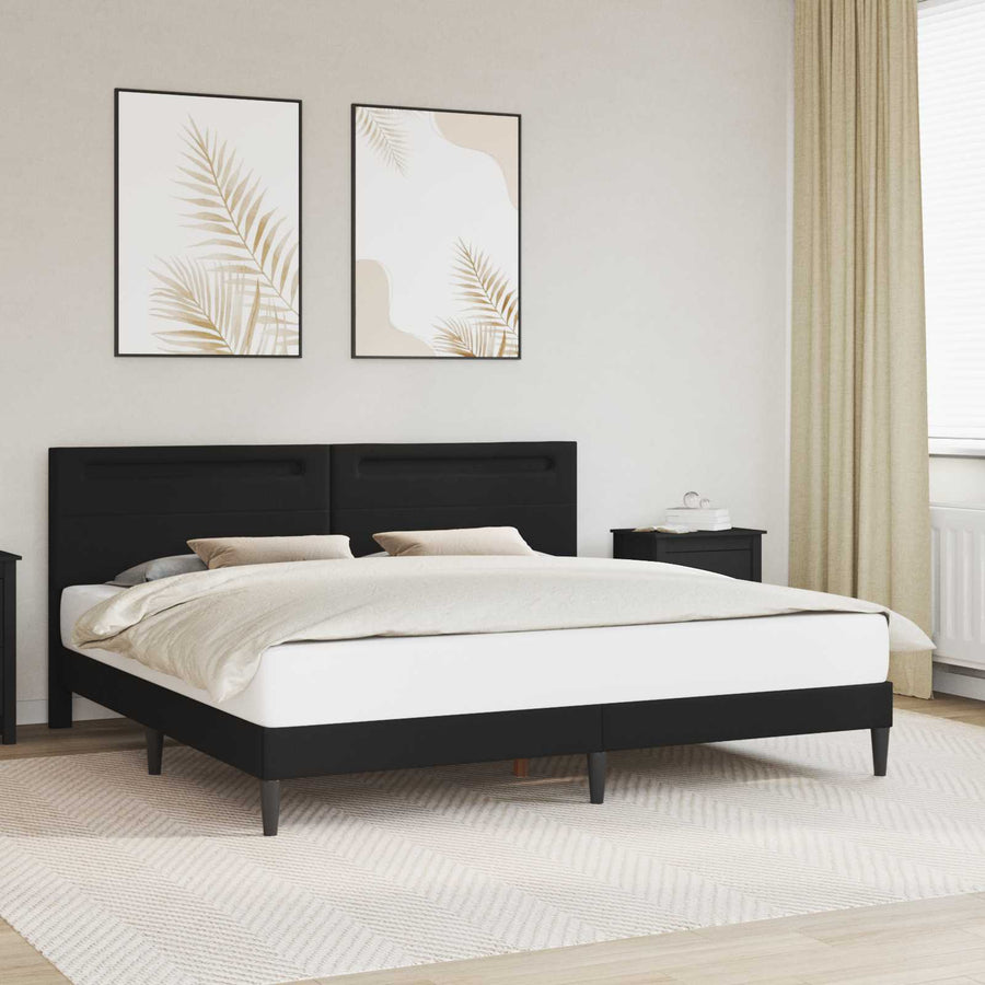 Bedframe met LED-stripverlichting Zwart 200 x 200 cm Kunstleer