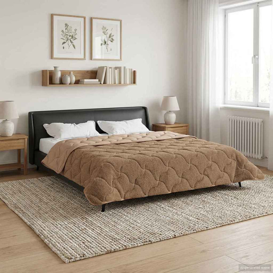 Zomer Dekbed Taupe 220 x 240 cm Microfiber en Teddy fleece