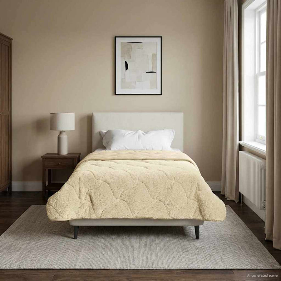 Zomer Dekbed Crème 155 x 200 cm Microfiber en Teddy fleece