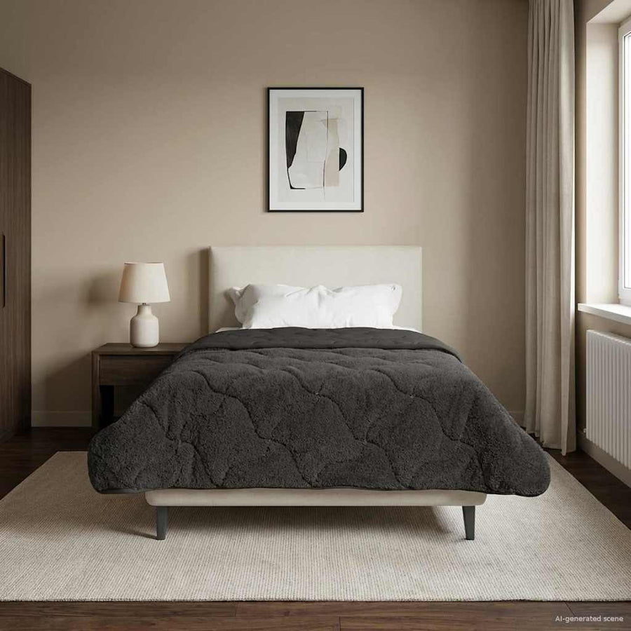 Vol jaar dekbed Gekwilt Antraciet 140 x 220 cm