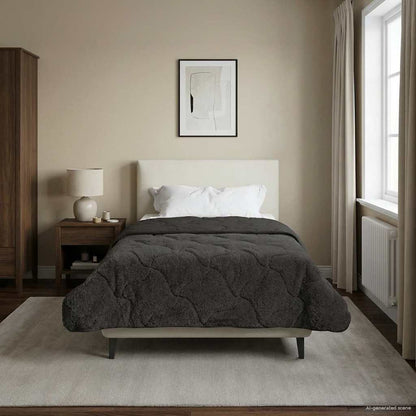Vol jaar dekbed Gekwilt Antraciet 155 x 200 cm