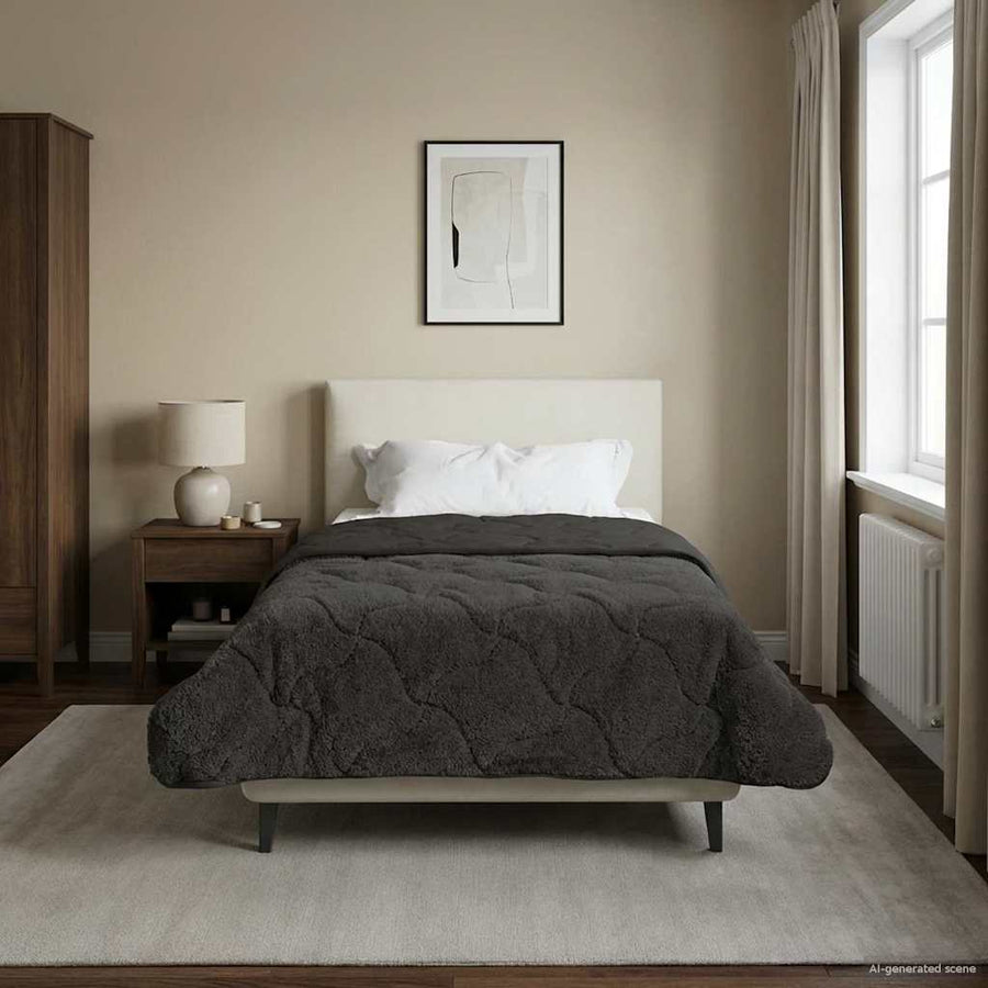Vol jaar dekbed Gekwilt Antraciet 155 x 200 cm