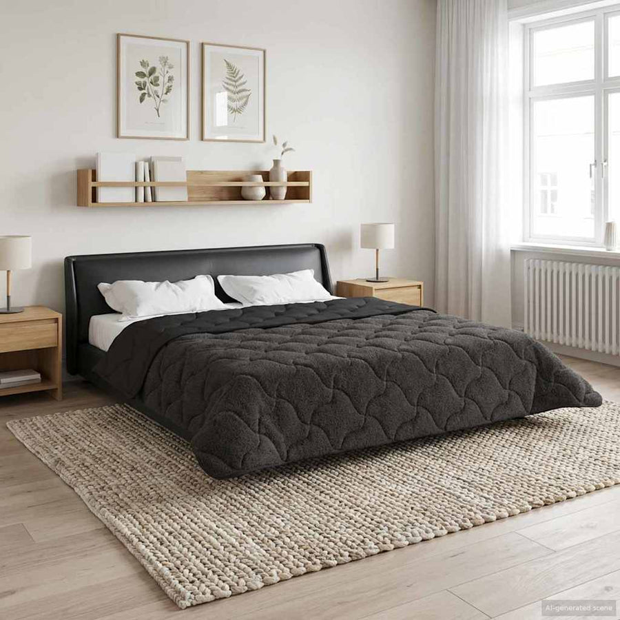 Vol jaar dekbed Gekwilt Antraciet 240 x 260 cm