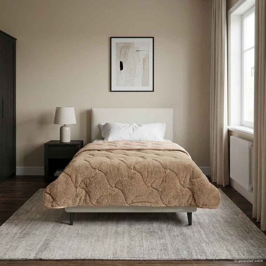 Winter Dekbed Taupe 155 x 200 cm Microfiber en Teddy fleece