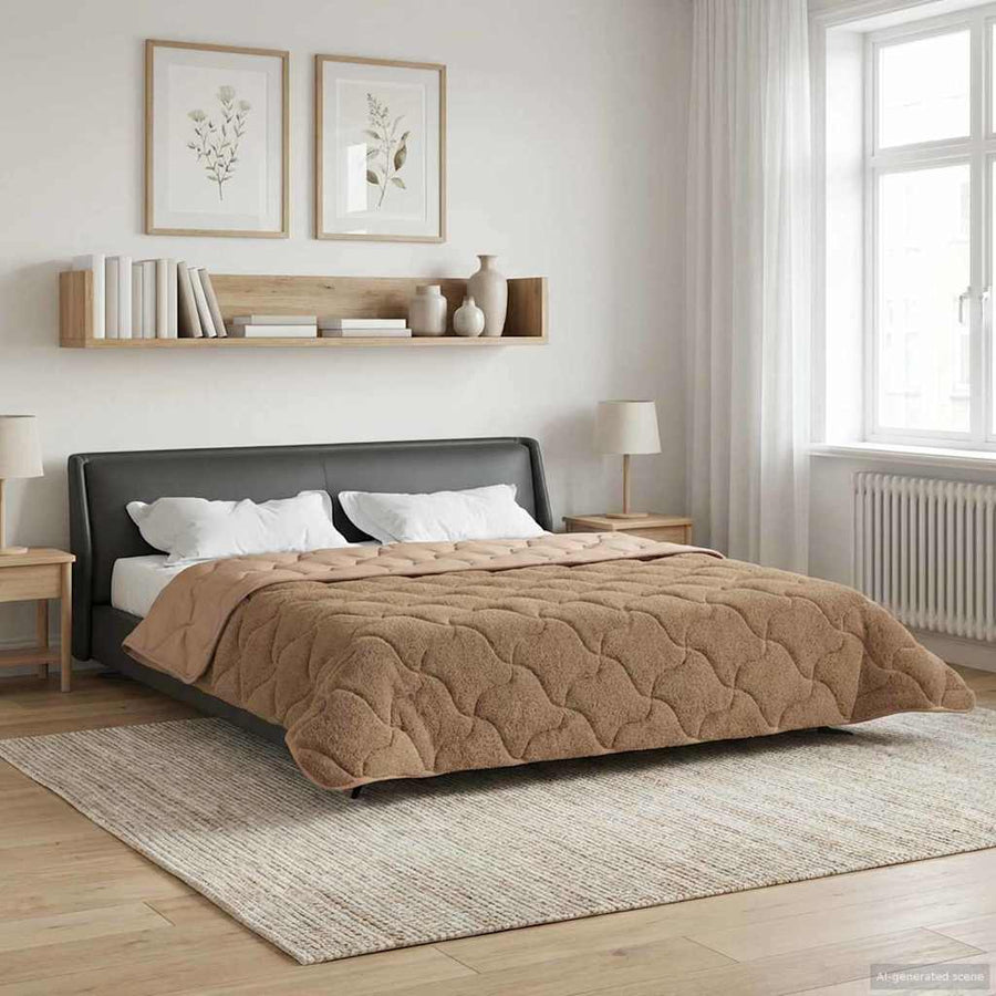 Winter Dekbed Taupe 200 x 200 cm Microfiber en Teddy fleece