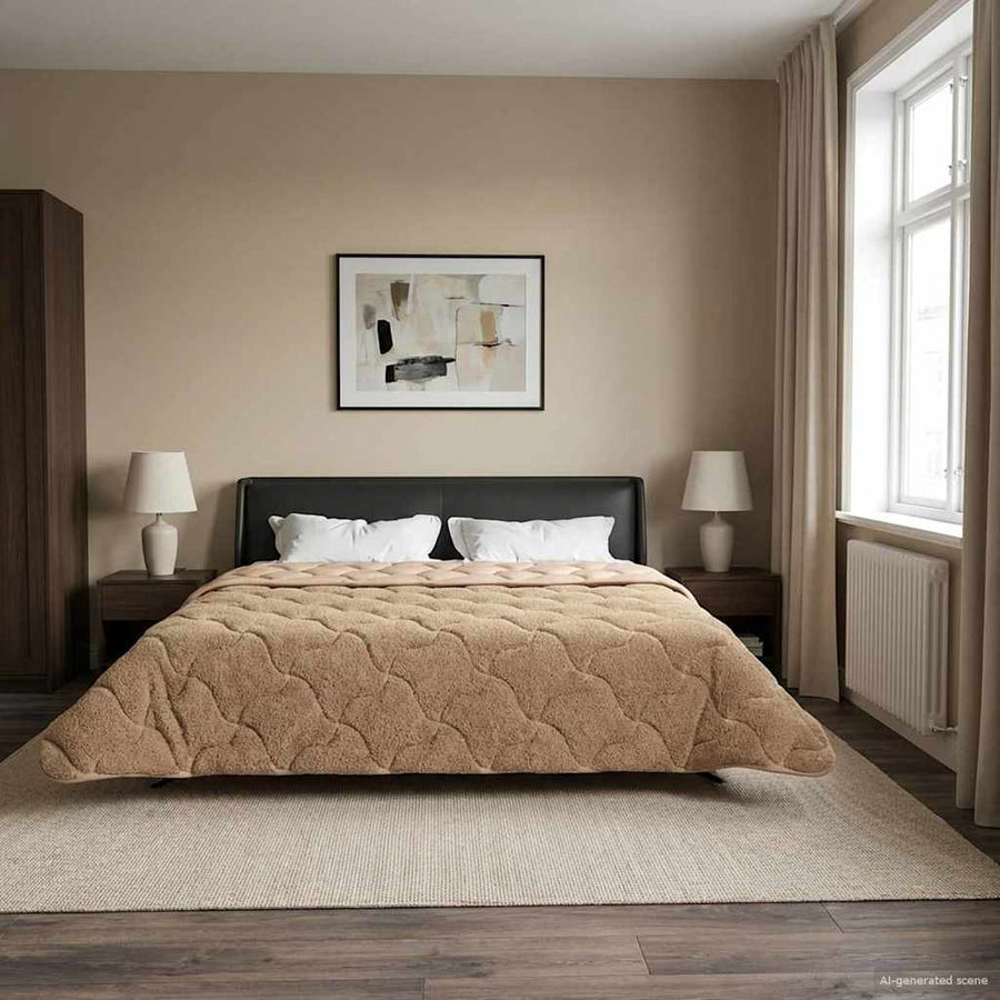 Winter Dekbed Taupe 240 x 260 cm Microfiber en Teddy fleece