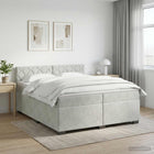 Boxspringbed 200x200 cm lichtgrijs fluweel