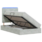 LED Opslagbed met Matras Lichtgrijs 120 x 200 cm Fluweel