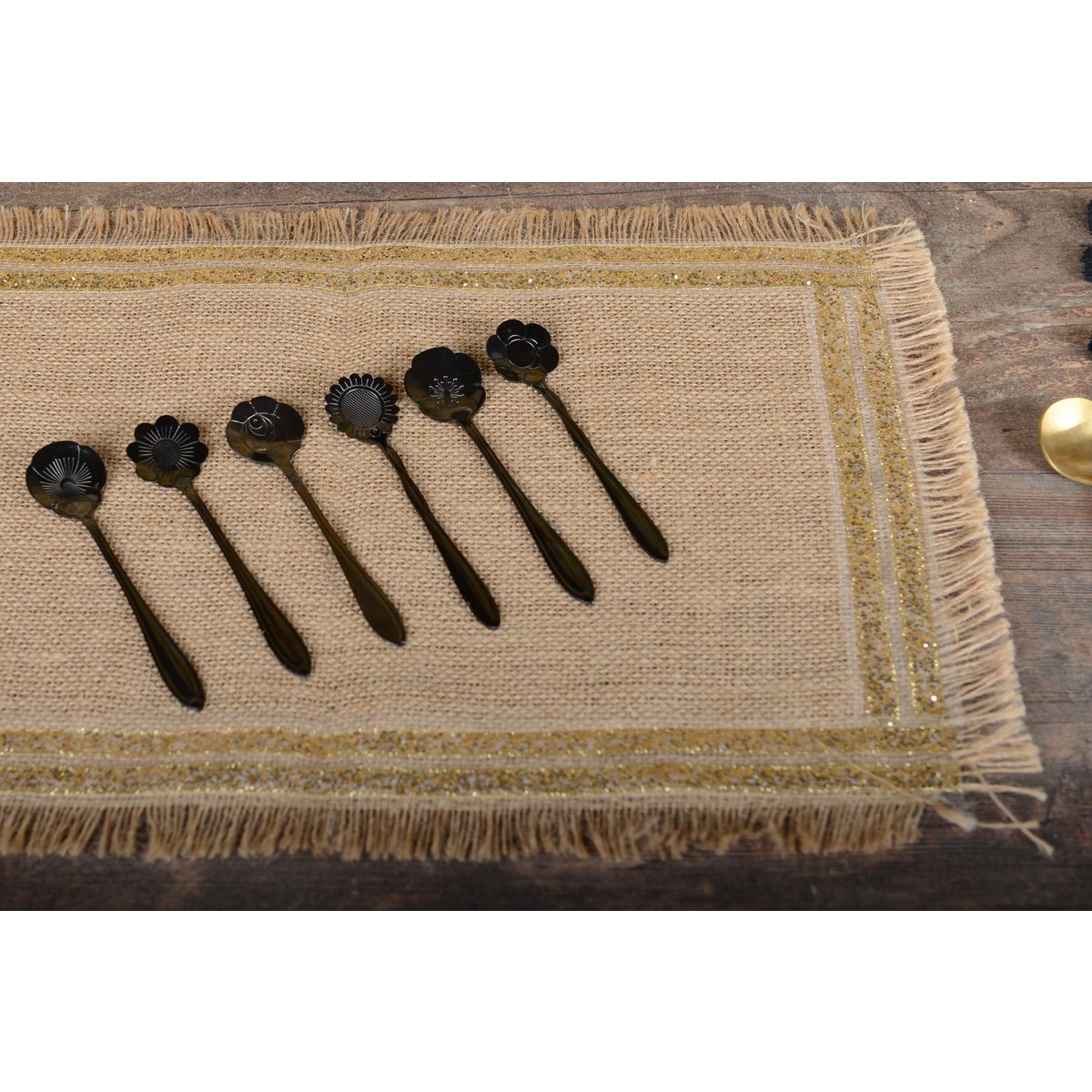 Tafelloper 28x180 cm goud jute