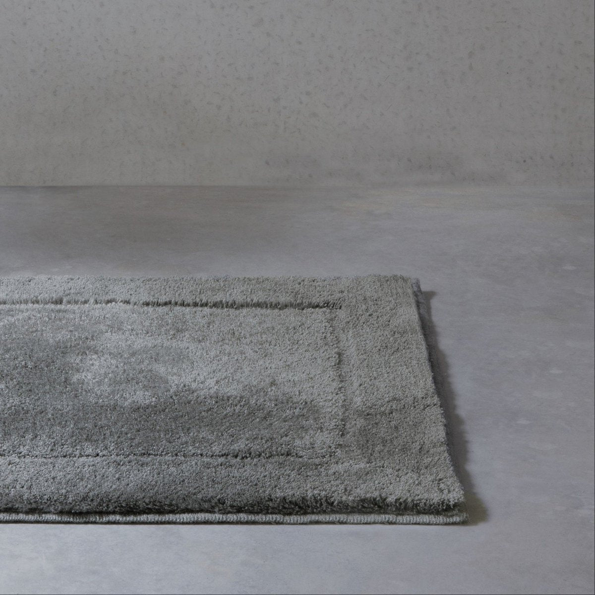 Orlando Bidet Mat Mouse
