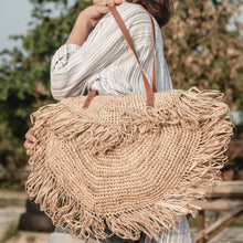 Schoudertas raffia 38x52 cm beige franjes