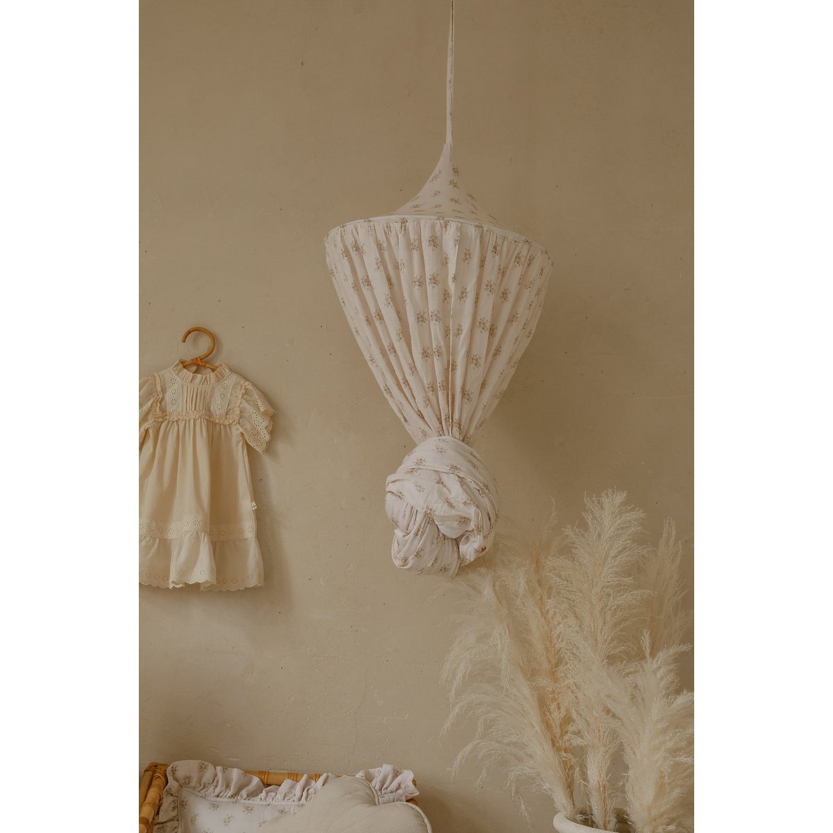 Mousseline Baldakijn Boho Flowers Voor Wieg En Kinderkamer