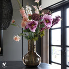 Vaas glas taupe mondgeblazen