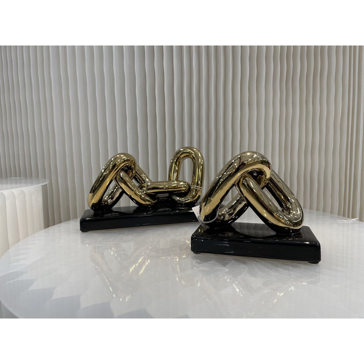 Keramiek sculptuur goud zwart 28,5x18 cm