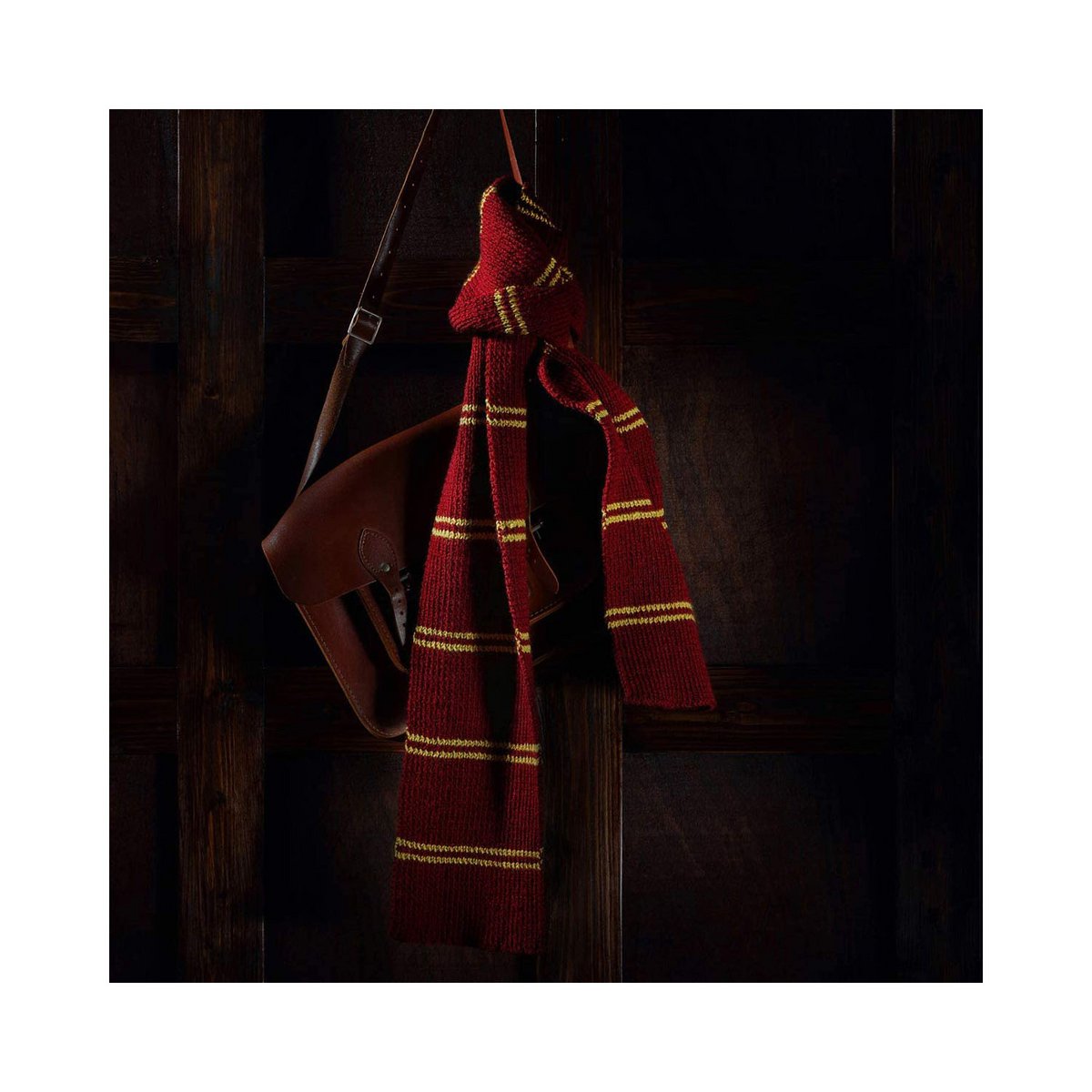 Harry Potter breiset Gryffindor sjaal