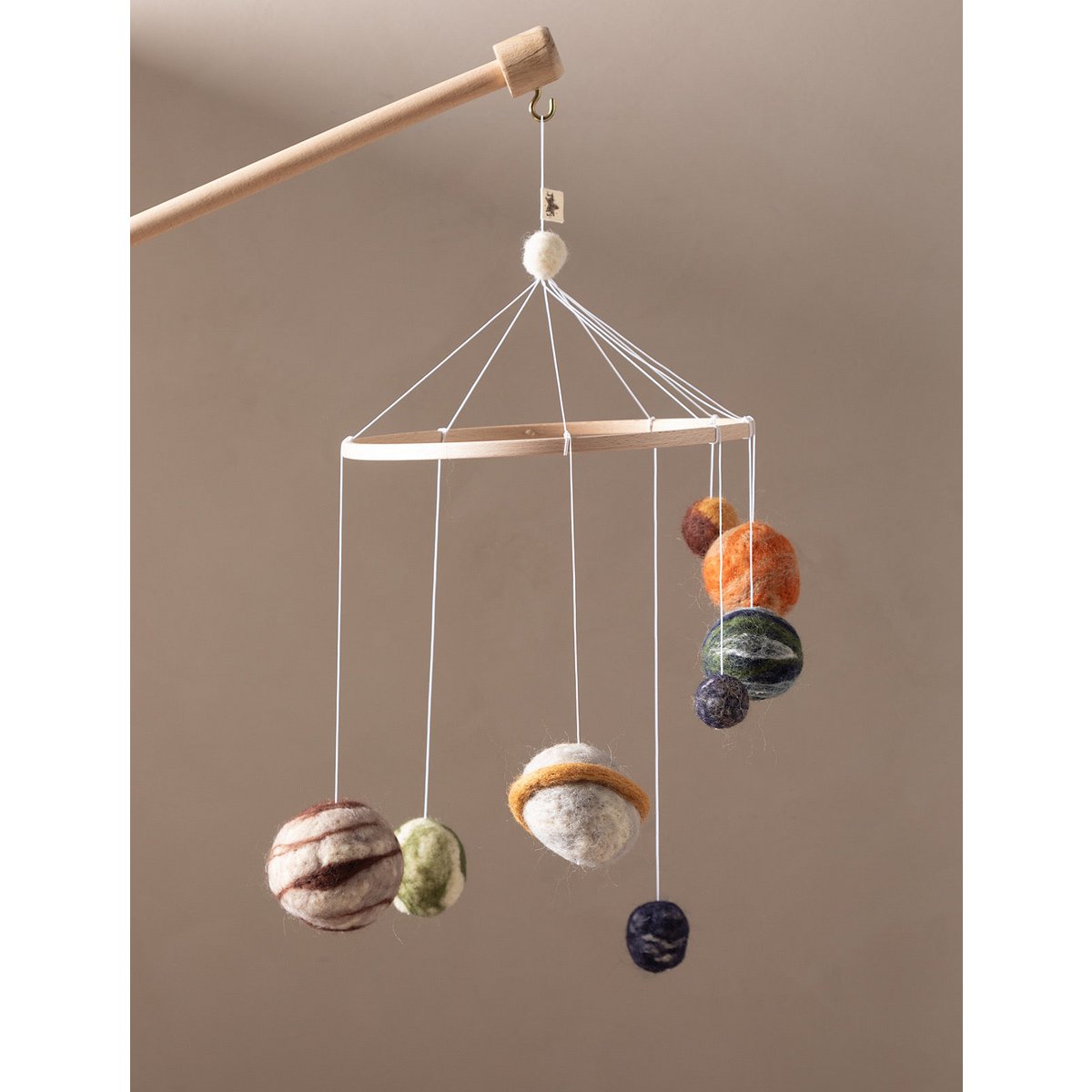 Babymobiel planeet 20,5 cm wolvilt