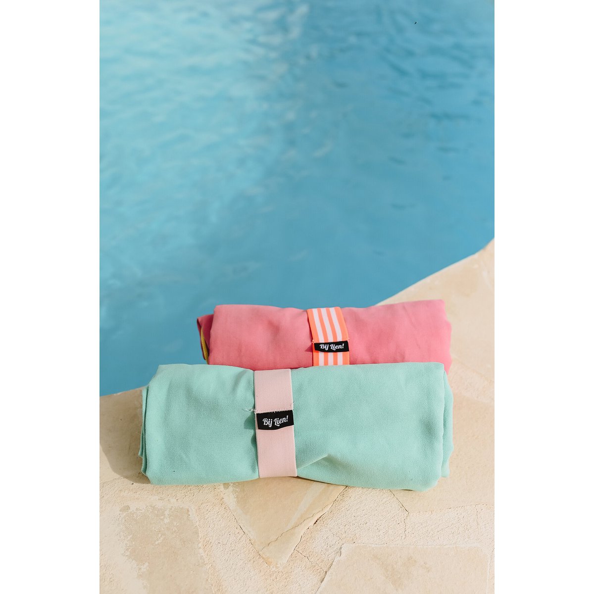 Strandlakenband roze elastische band