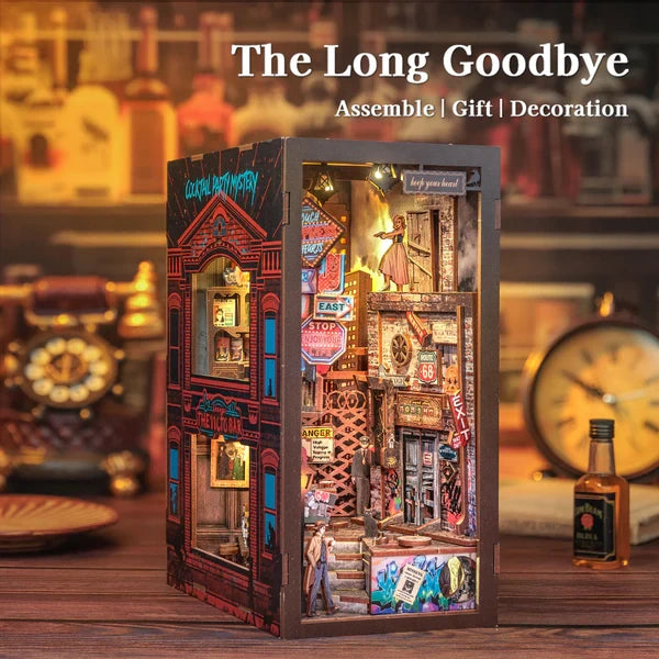 Booknook The Long Goodbye 18x11x23cm berkenhout