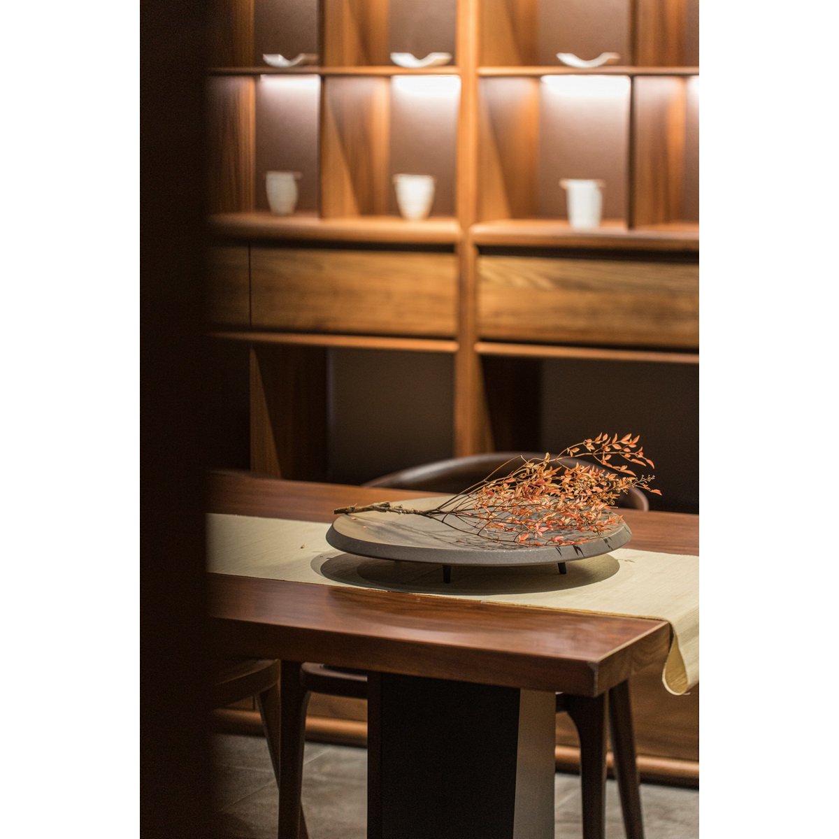 Keramiek design bord OTA06BB East+West