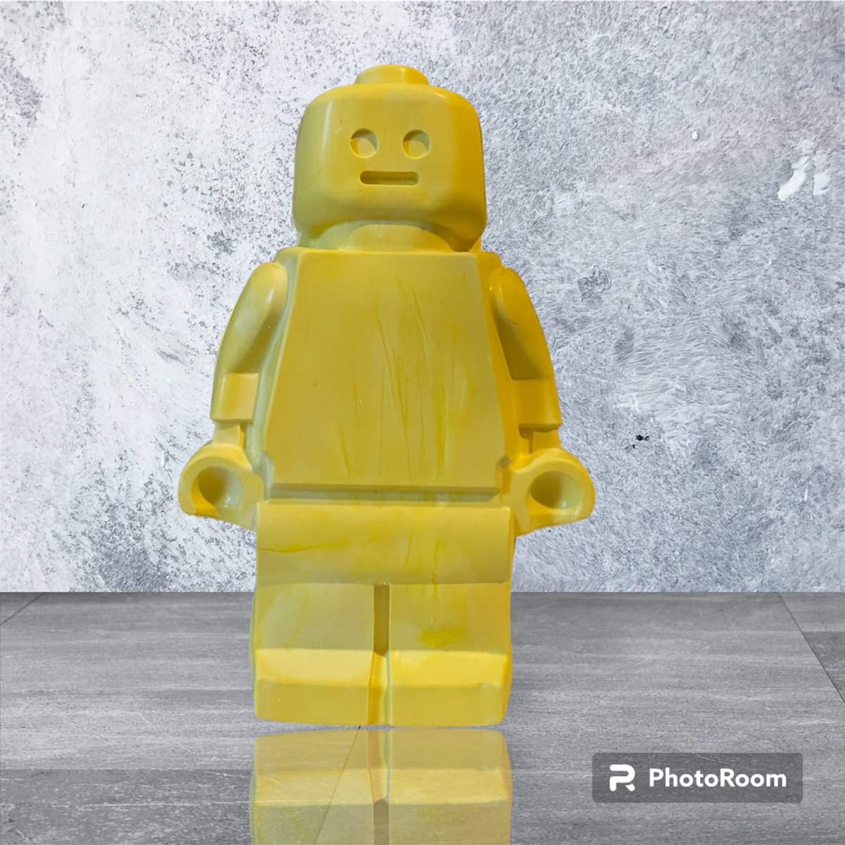 Robot beeldje jesmoniet 15,5x3,5x24 cm geel
